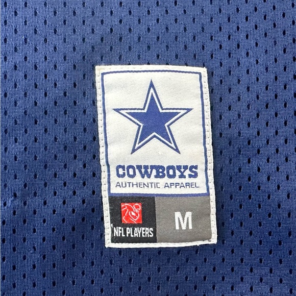 Dallas Cowboys youth medium Bryant 88 jersey - Picture 4 of 4